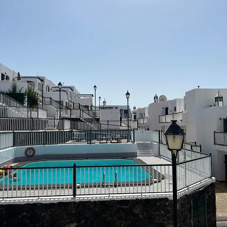 Apartamento One Bedroom With Communal Pool - Casa Julie