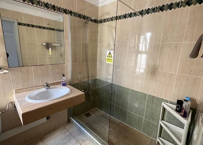 아파트 One Bedroom With Communal Pool - Casa Julie 티아즈