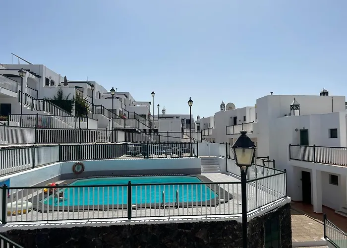 Apartment One Bedroom With Communal Pool - Casa Julie